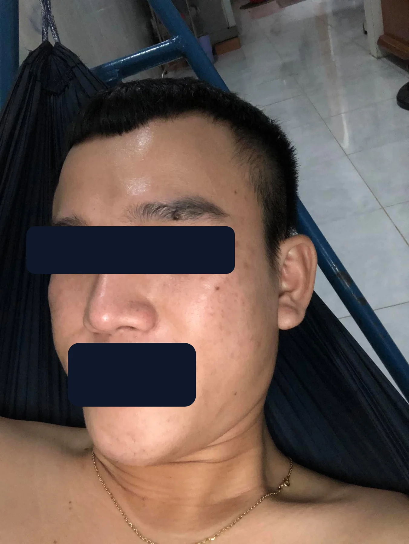 Bạn Trắng Tinh Khôi — gần nhất