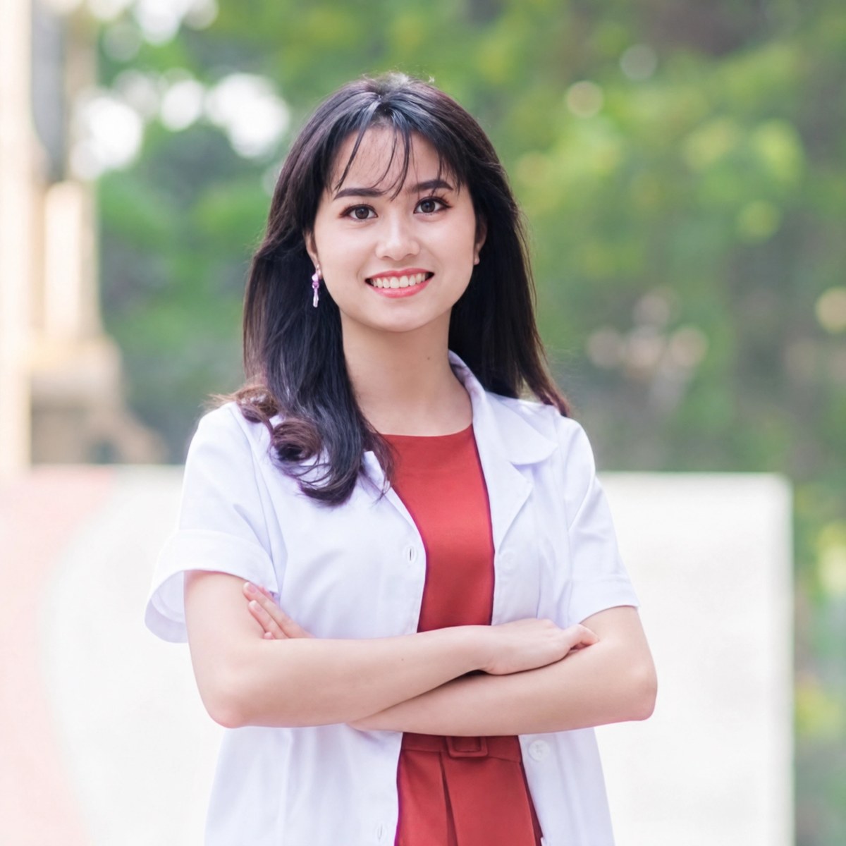 Dược sĩ Thu Huyền, phụ trách chuyên môn tại Frigate